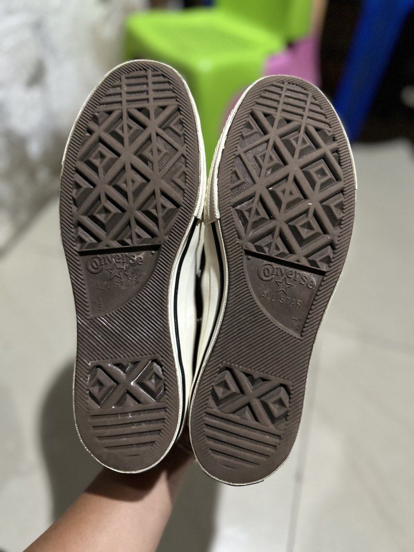 Converse (Category: Sneakers) located in Cebu City. Submitted by cyrilk1cks (Listing ID 1460533253, Image 3). Description: .
