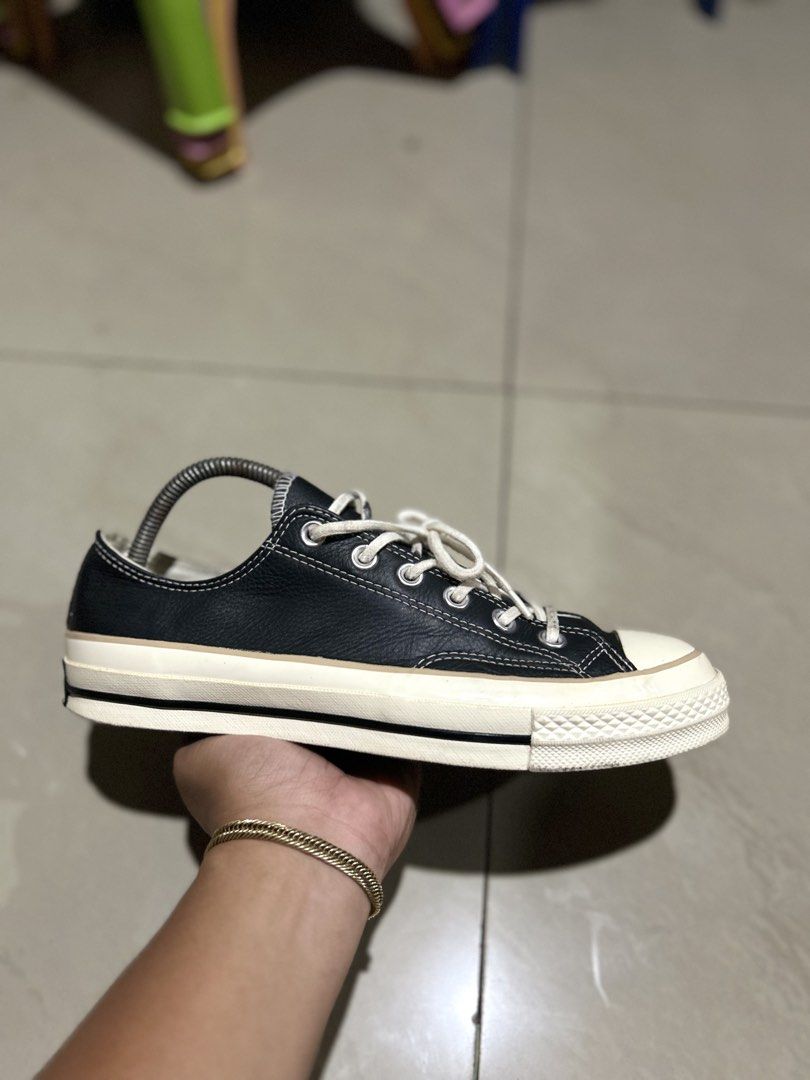 Converse (Category: Sneakers) located in Cebu City. Submitted by cyrilk1cks (Listing ID 1460533253, Image 1). Description: .