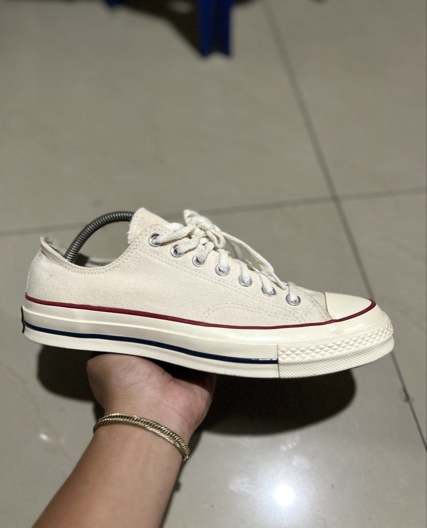 Converse (Category: Sneakers) located in Cebu City. Submitted by cyrilk1cks (Listing ID 1460534864, Image 1). Description: .