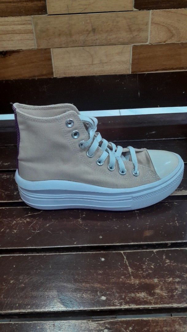 Converse All Star Platform High Top Sneakers Beige (Category: Sneakers) located in Subic. Submitted by adamdwyane (Listing ID 1460542418, Image 2). Description: - Beige Converse high top platform sneakers - Lace-up style with white laces and soles - Classic Chuck Taylor All Star logo detail - Made in Vietnam - Size: 5.5 UK / 36 EU / 225mm.