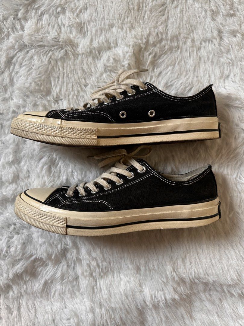 Converse Chucks 70's (Category: Casual Shoes) located in Manila. Submitted by uniqlow717 (Listing ID 1460526139, Image 2). Description: ‼️‼️Declutter Sale! ‼️‼️ Perfect for casual OOTDs, errands, coffee dates, and everyday comfy walks. ☕👟 💫 Condition: Preloved / Good Condition / No Box 📏 Size: 8.5 US Mens Can fit to 9 💰 Price: ₱1500 📦 Shipping: Lalamove or Grab pick up 💌 DM.