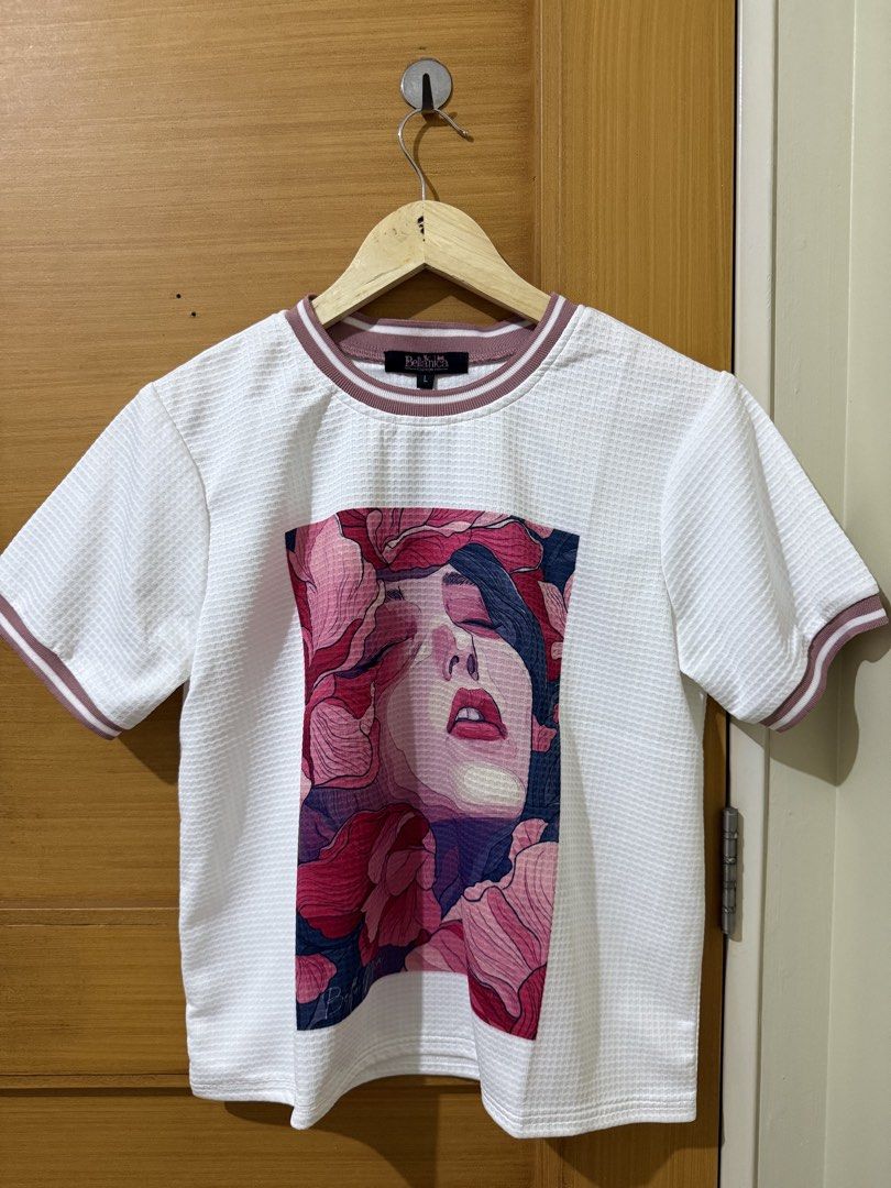 Cosette white tshirt (Category: Shirts) located in Taguig. Submitted by happy.viascloset (Listing ID 1460692315, Image 1). Description: .