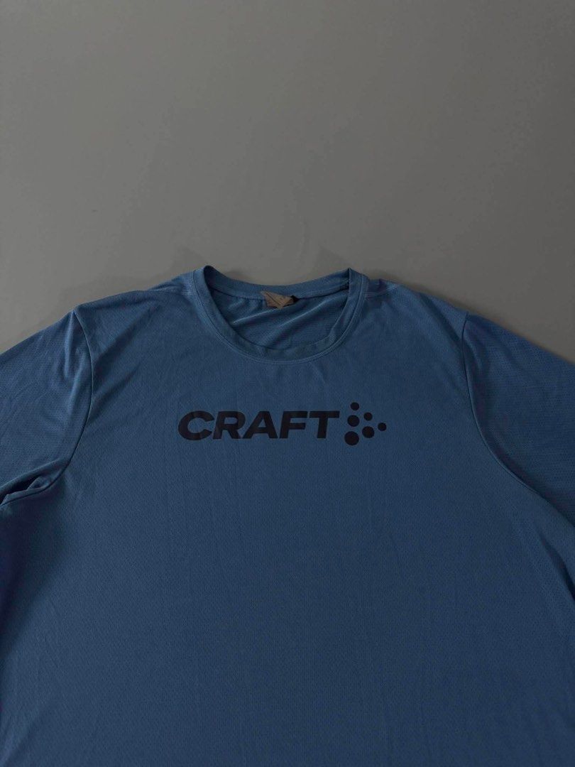 CRAFT (Category: Activewear) located in Guagua. Submitted by sweetboyy (Listing ID 1460523732, Image 3). Description: CRAFT EXCELLENT CONDITION / NO ISSUE SIZE XLARGE ON TAG / DIMES L30 W24.