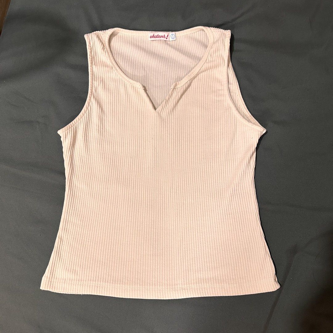 cream ribbed notch neck top (Category: Blouses) located in Manila. Submitted by andreidenise (Listing ID 1460584192, Image 1). Description: - don’t fit me anymore, not my style - m - l ↶*ೃ✧˚. ❃ ↷ ˊ- location: taft ave. manila mop: gcash/bank transfer to gcash mod: j&t/lalamove/angkas ↶*ೃ✧˚. ❃ ↷ ˊ- * . °•★|•°∵r e m i n d e r s∵°•|☆•° . * ➺ no cod ➺ no return / refund / exchange ! I make sure that you’ll receive the correct orders <3 ➺ shipping eve