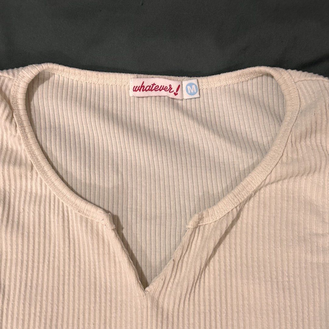 cream ribbed notch neck top (Category: Blouses) located in Manila. Submitted by andreidenise (Listing ID 1460584192, Image 2). Description: - don’t fit me anymore, not my style - m - l ↶*ೃ✧˚. ❃ ↷ ˊ- location: taft ave. manila mop: gcash/bank transfer to gcash mod: j&t/lalamove/angkas ↶*ೃ✧˚. ❃ ↷ ˊ- * . °•★|•°∵r e m i n d e r s∵°•|☆•° . * ➺ no cod ➺ no return / refund / exchange ! I make sure that you’ll receive the correct orders <3 ➺ shipping eve