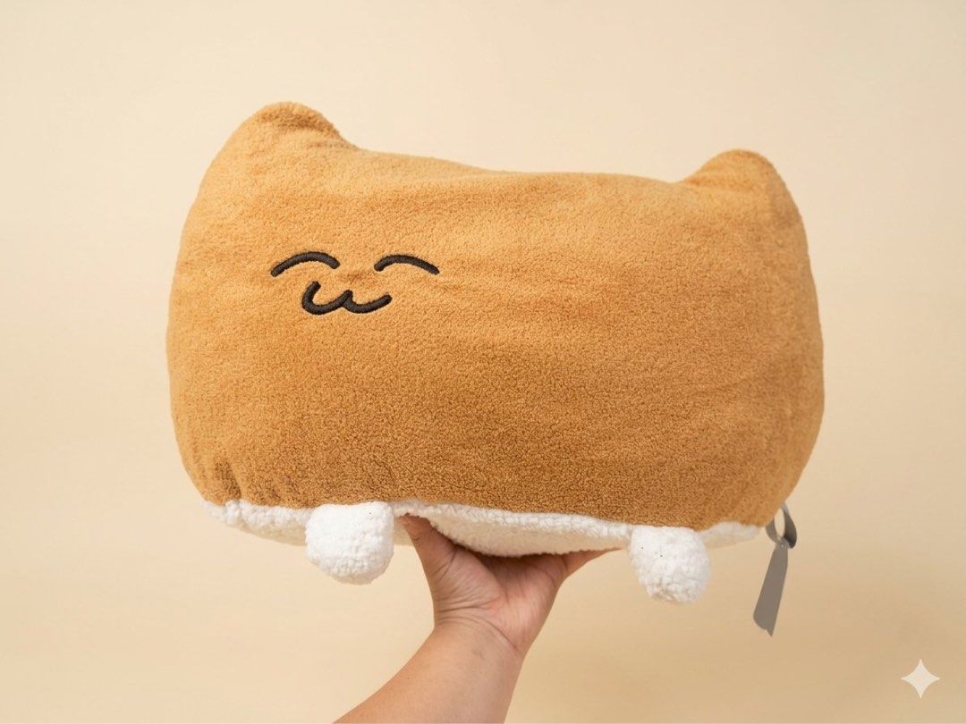 Cute Cat Bread Plushie Pillow (Category: Plushies & Soft Toys) located in Baguio. Submitted by cherylcaps95 (Listing ID 1460510286, Image 1). Description: - Super soft and squishy plushie - Shaped like a cute cat loaf - Cozy and nice material - Ideal for cuddling or decoration - Perfect for cat lovers and fans of cute items - Comes with original tag.