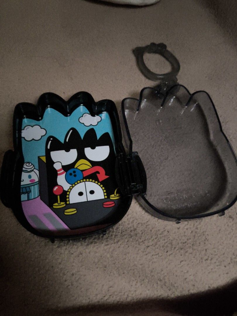 Cute Plush Coin Purse Keychain Holder (Category: Other Stationery & Craft) located in Manila. Submitted by ad002021 (Listing ID 1460569166, Image 3). Description: assorted coin purse, pouches and keychain.
