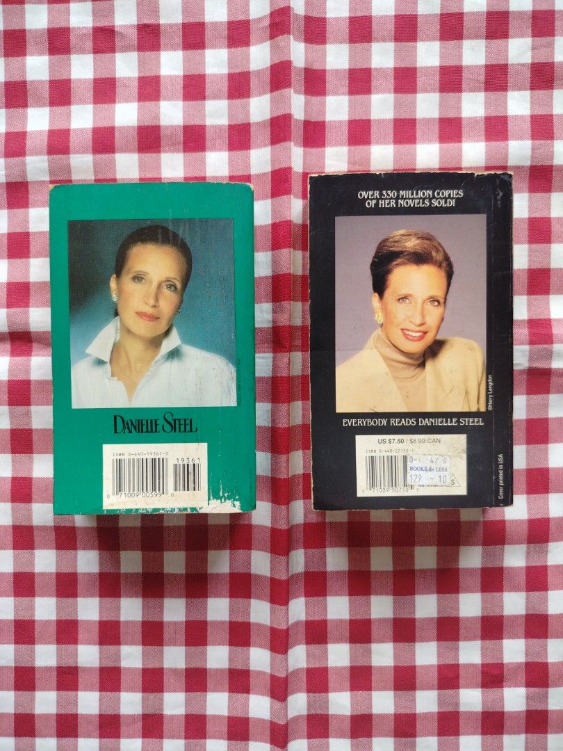 Danielle Steel Books: Wanderlust & Lightning (Category: Storybooks) located in Mandaue City. Submitted by ohmygaragecebu (Listing ID 1460525531, Image 2). Description: Danielle Steel paperbacks for Php100 each: * Wanderlust * Lightning.