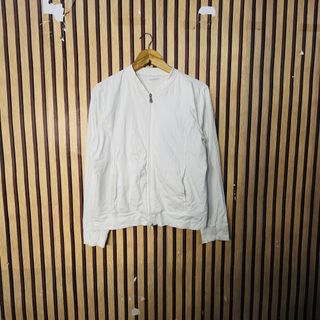 (Category: ) located in . Submitted by yg_supplies (Listing ID 1460576484, Image 1). Description: .