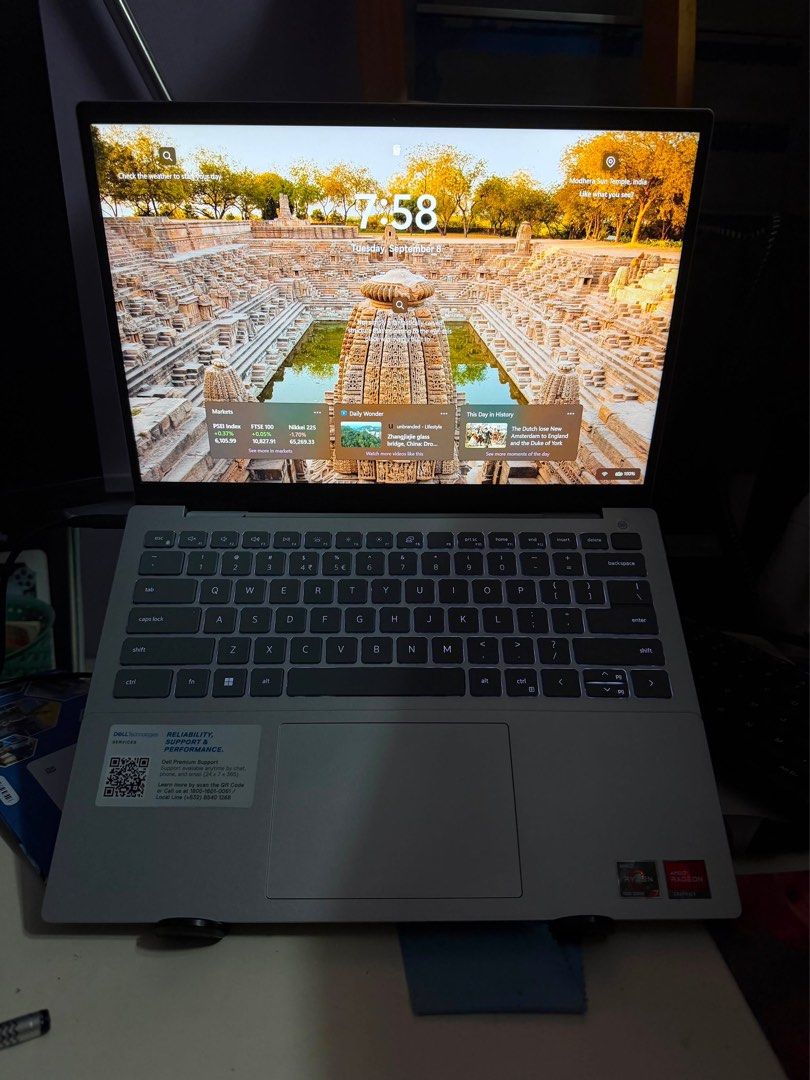 Dell Inspiron 14 5435 1tb (Category: Laptops & Notebooks) located in Quezon City. Submitted by sophiagshop (Listing ID 1460550685, Image 1). Description: Specs included in the pic. Last price posted. Wag na mag-offer nang below posted price. Processor: AMD Ryzen 7 7730U (8 cores, 16 threads, up to 4.5 GHz boost) Display: 14-inch 16:10 FHD+ (1920 x 1200) Anti-Glare, Non-Touch, 250 nits, WVA with ComfortView support Memory (RAM): 16GB LPDDR4x, 4266