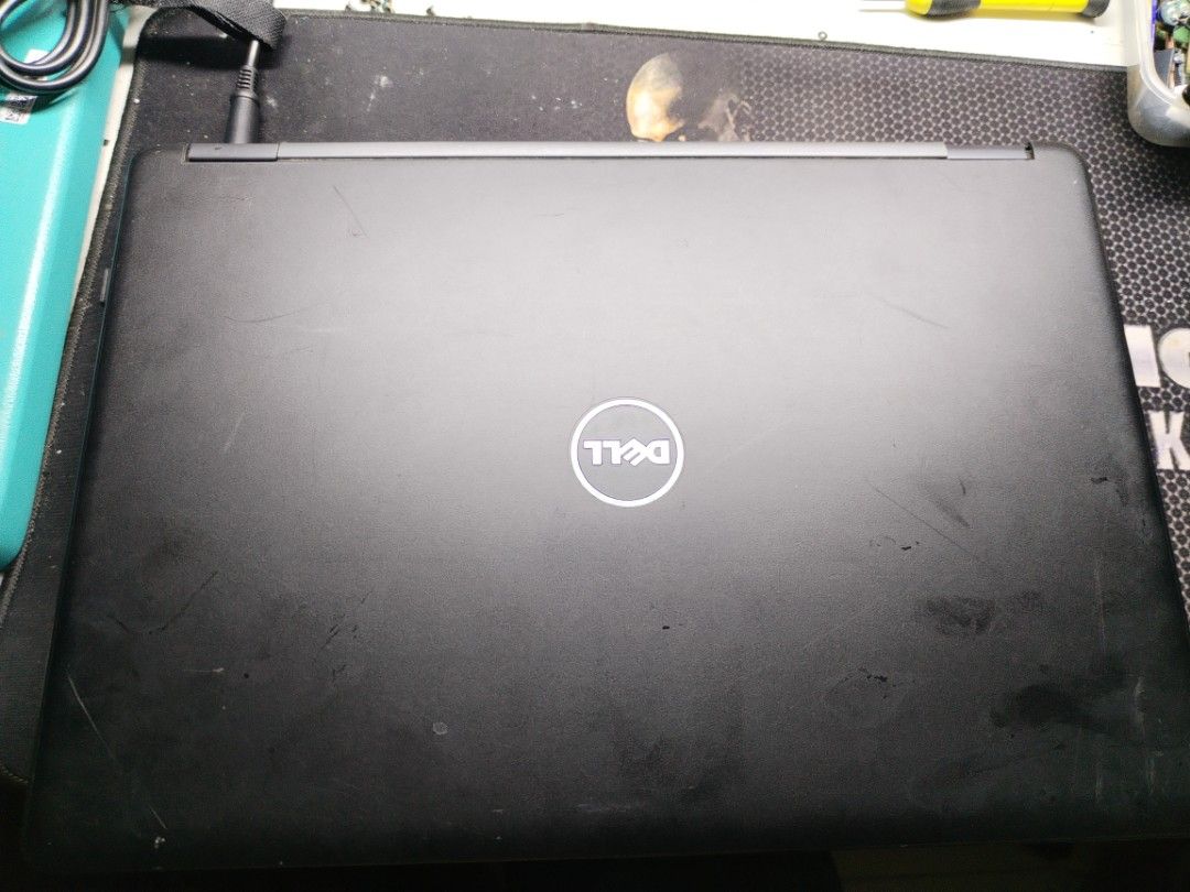 Dell Latitude 5480 i5 8gb memory 256ssd (Category: Laptops & Notebooks) located in Quezon City. Submitted by edz0n (Listing ID 1460683247, Image 3). Description: Ready to use!! Good unit. 24hours running tested good. As is, Minor scratch fade body 7/10 Isue my buka sa lower corner NG lcd cover di lapat, di naman affected lcd Please Manage your expectation. Bawal sa maselan. Pick up Romarosa Townhomes or meet up. Puregold Luzon comonwealth COD and