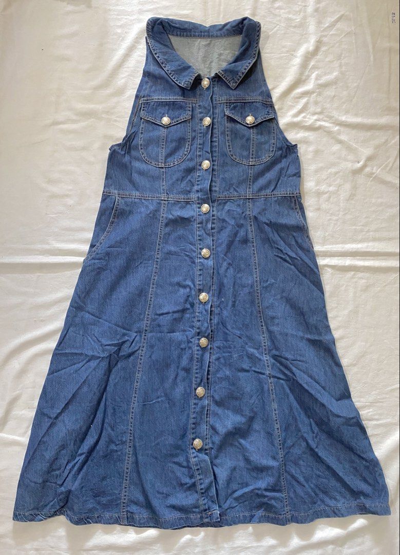 DENIM Dress (Category: Dresses) located in General Santos City (Dadiangas). Submitted by amae.threads_0117 (Listing ID 1460627818, Image 1). Description: .