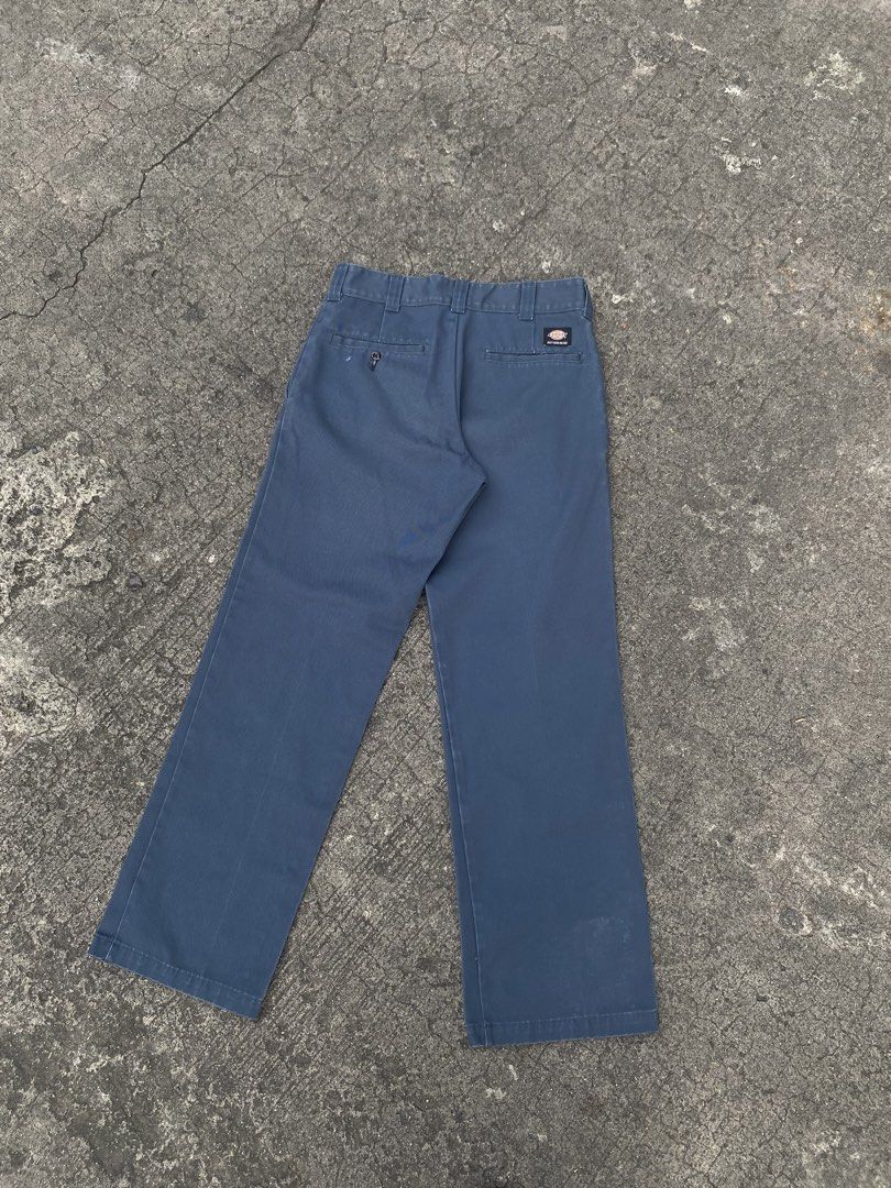 DICKIES (Category: Jeans) located in Muntinlupa City. Submitted by denrik (Listing ID 1460680743, Image 3). Description: Dickies pants blue - 700 W/line - 31/32inc Length - 38inc .
