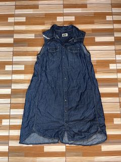 (Category: ) located in . Submitted by lastthrift2.0 (Listing ID 1460584693, Image 1). Description: .