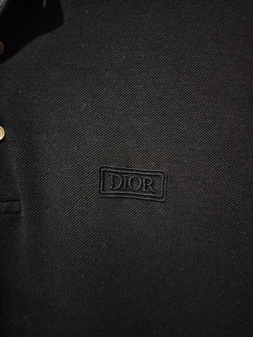 Dior (Category: Luxury Apparel) located in Marikina City. Submitted by duaaaaa (Listing ID 1460635440, Image 2). Description: Dior XL EXCELLENT NO ISSUE.