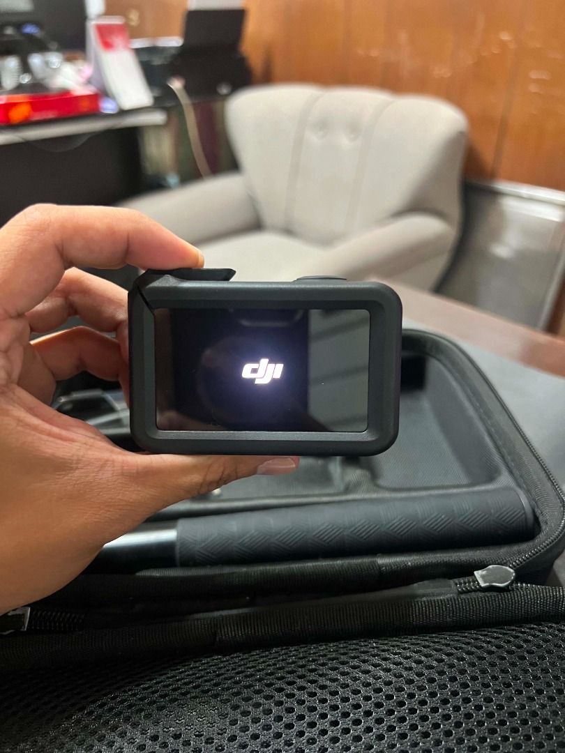 Dji Action 5 Pro (Category: Cameras) located in Sison. Submitted by liahnalee (Listing ID 1460606394, Image 2). Description: Dji action 5 pro with complete motorcycle accessories .