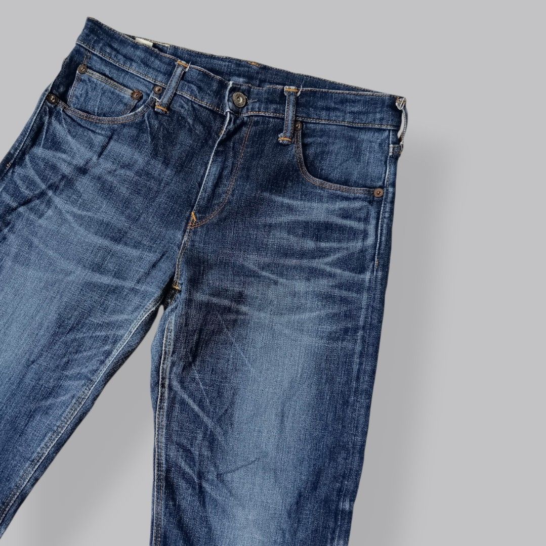 D.M.G Selvedge Capri Denim (Category: Luxury Apparel) located in Davao. Submitted by thriftbuddy (Listing ID 1460663931, Image 2). Description: size 29 length 30.5 excellent condition 9/10 colorate see photos for details still presentable to wear.