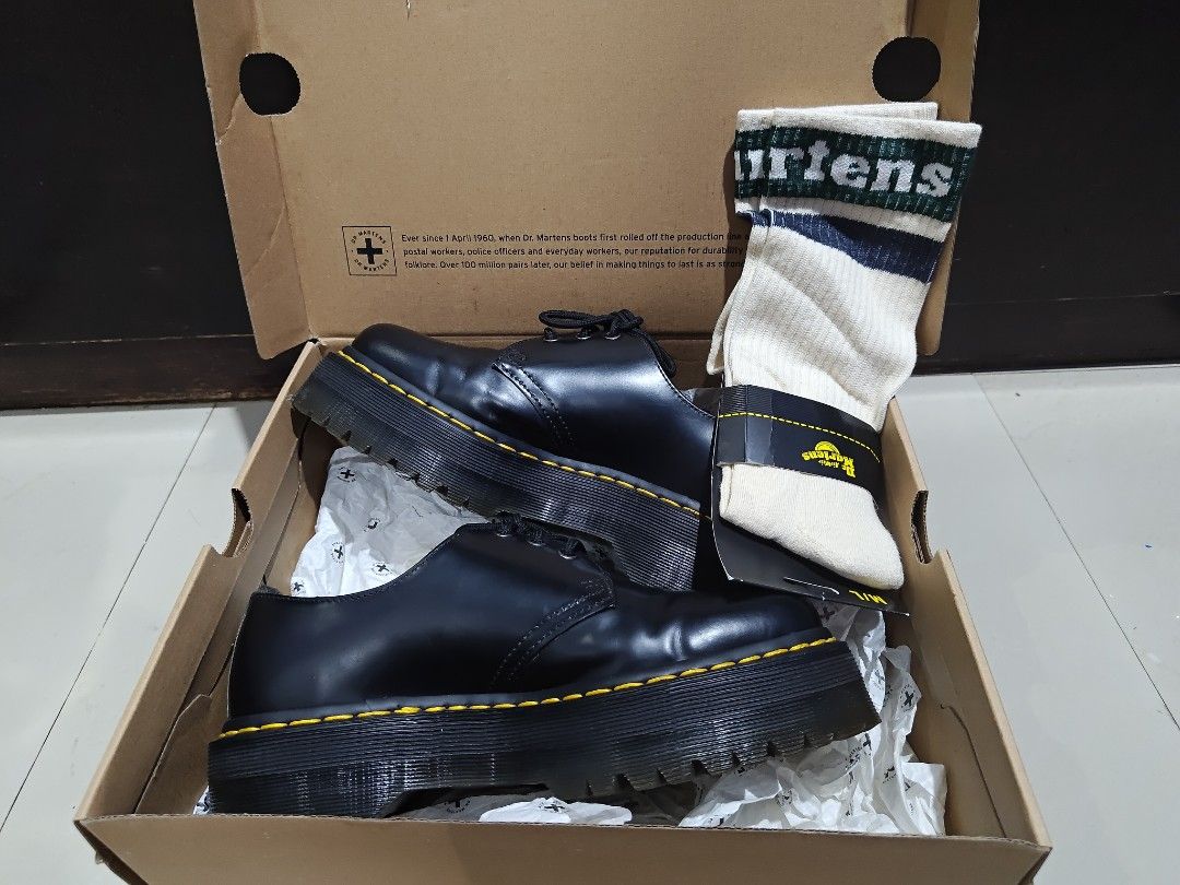 Dr. Martens 1461 Quad Platform (Category: Dress Shoes) located in Rizal. Submitted by eridann (Listing ID 1460699890, Image 1). Description: Dr. Martens 1461 Quad Platform With free Dr. Martens Logo Socks (Size: S/M) Comes with ankle paddings installed on the shoes (can be removed) Purchased in South Korea Used 2 or 3 times only.