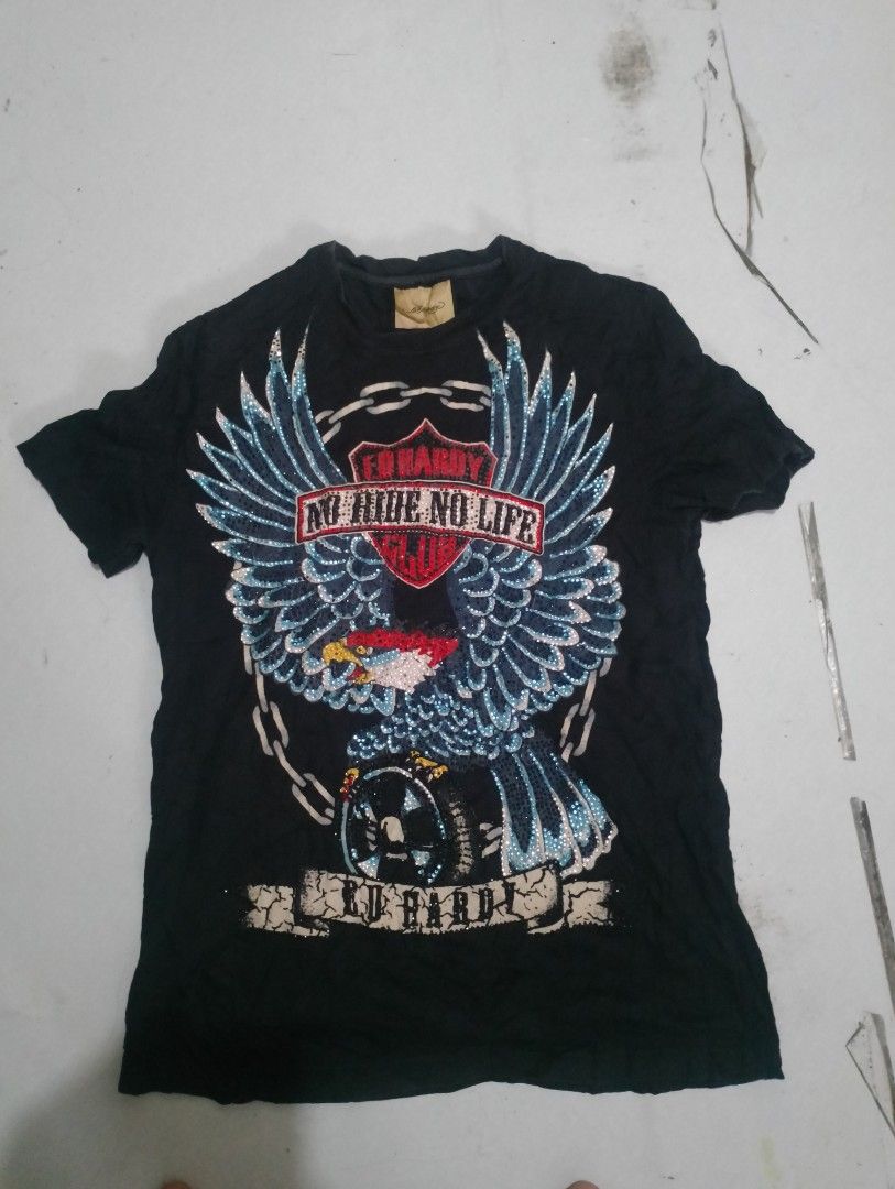 Ed Hardy T-Shirt (Category: Shirts) located in Carmen. Submitted by fukqueazz (Listing ID 1460551609, Image 1). Description: Ed Hardy W 18 / L 27 Good Condition Complete Tags No Issue 📍Cebu JnT Express Mop:Gcash.