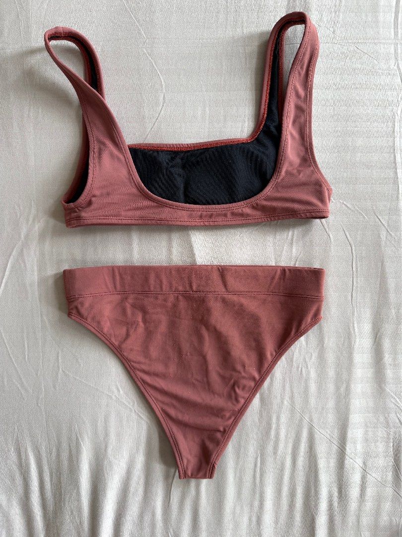 EIGHTH MERMAID Bikini Set - Rose Pink (Category: Bikinis & Swimsuits) located in Antipolo. Submitted by brebekah (Listing ID 1460561967, Image 2). Description: - Brand: EIGHT MERMAID - Color: Rose Pink - Style: Two-piece bikini set - Top: Scoop neck, racerback straps - Bottoms: High-waisted, cheeky cut - Lining: Black fabric - Size: S - Ideal for: Beach days, pool parties RFS No longer fits me.