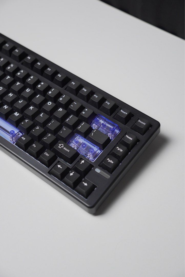 EPOMAKER HE80 (Category: Computer Keyboard) located in Castillejos. Submitted by ikomelk (Listing ID 1460547211, Image 3). Description: 📦 FOR SALE ✅ No issue / 100% working ✅ Used for unboxing, review, and content creation only ✅ Well-maintained and handled with care ✅ Complete inclusion (if complete) ✅ Actual photos are already posted above 📌 RFS: Decluttering / Done reviewing the product 🚚 Shipping: • Buyer will shoulder the shipping fee for