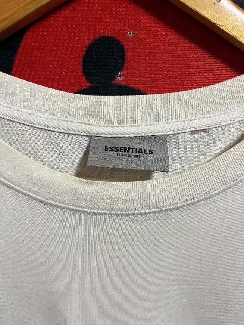 Essentials (Category: Tshirts & Polo Shirts ) located in Taguig. Submitted by bimbyanche19839 (Listing ID 1460622305, Image 3). Description: Essentials Size: Xlarge Width: 24 Length: 30 Color Rate: 9.5 Good Condition No flaws 🏷️400php plus ship 📍Taguig Loc.