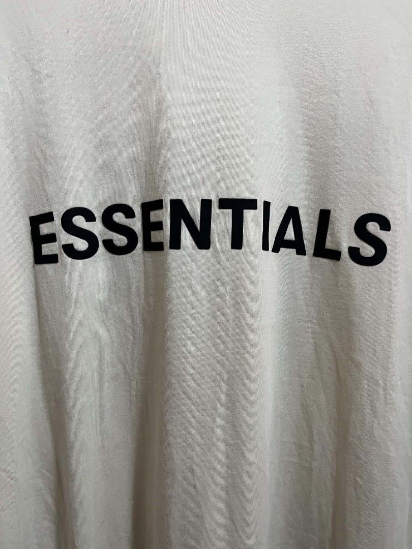 Essentials (Category: Tshirts & Polo Shirts ) located in Taguig. Submitted by bimbyanche19839 (Listing ID 1460622305, Image 2). Description: Essentials Size: Xlarge Width: 24 Length: 30 Color Rate: 9.5 Good Condition No flaws 🏷️400php plus ship 📍Taguig Loc.