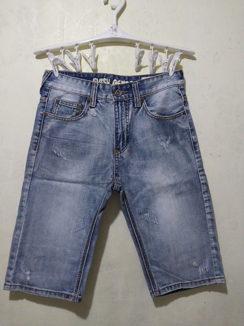EVISU Genes Denim Shorts (Category: Shorts) located in Manila. Submitted by PrinceDani.Clothing (Listing ID 1460562279, Image 1). Description: evisu short Size 29in width 23in length issue: paint stains excellent condition .