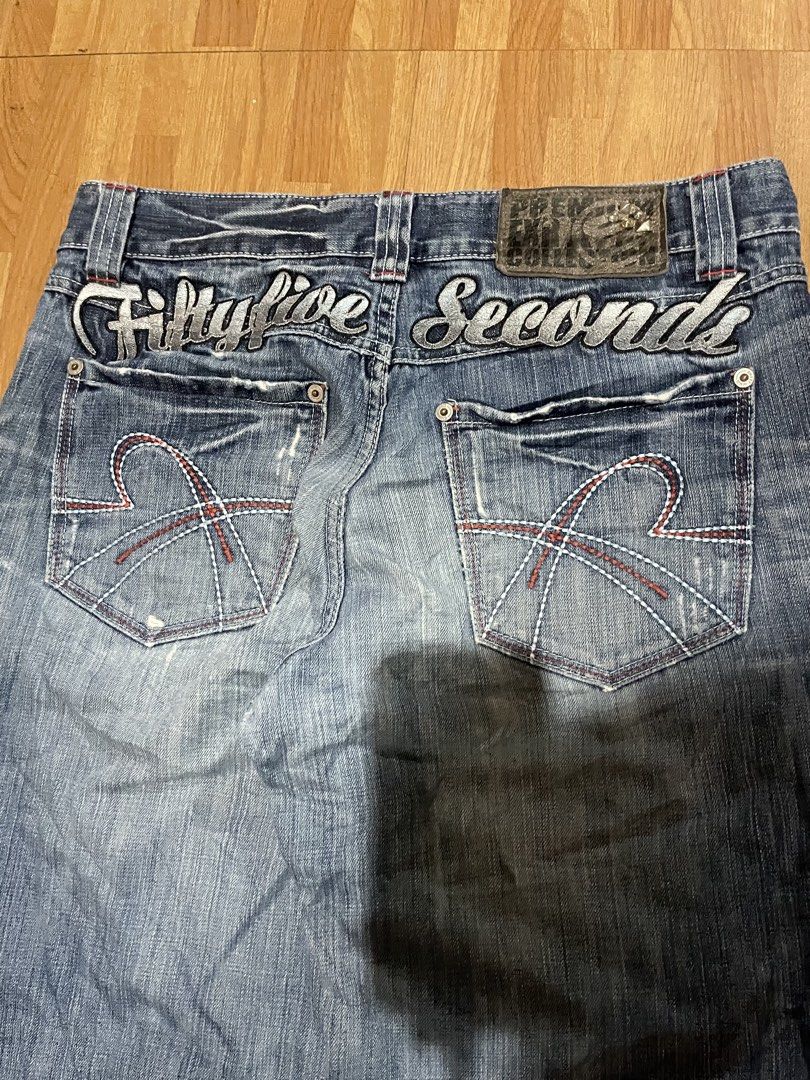 EXR BOOTCUT JEANS (Category: Jeans) located in General Santos City (Dadiangas). Submitted by yusofubpon (Listing ID 1460684413, Image 3). Description: (CHECK THE PHOTOS FOR DETAILS AND ISSUE) WAIST-34 LENGTH-42.5 LEGOPENING-9.5 Vintage vibes, bold details, and Classic distressed denim with statement stitching.