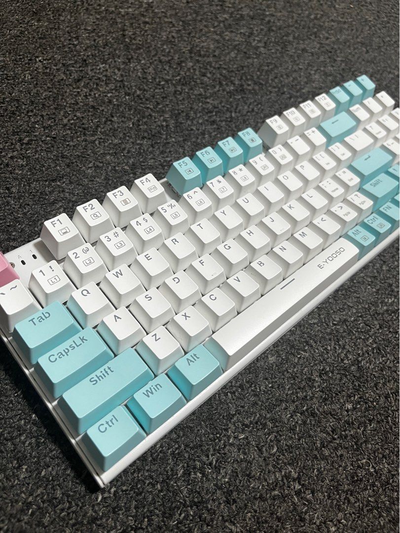 WIRED E-YOOSO Z-19 Single Light Mechanical Keyboard (Category: Computer Keyboard) located in Manila. Submitted by thefootyhub (Listing ID 1460563568, Image 1). Description: - E-YOOSO Z-19 Mechanical Keyboard - Compact 60% Layout - Stylish White & Light Blue Keycaps - Reliable Wired Connection - Perfect for Gaming & Typing - Tested and in excellent working condition - Selling due to an upgrade.