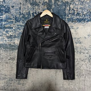 (Category: ) located in . Submitted by triplethrift_ (Listing ID 1460662945, Image 1). Description: .