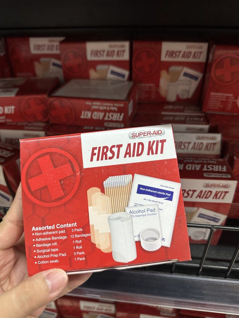 First aid kit (Category: Sports & Fitness Nutrition) located in Manila. Submitted by michaellal91842 (Listing ID 1460593383, Image 2). Description: See pic for inclusion .