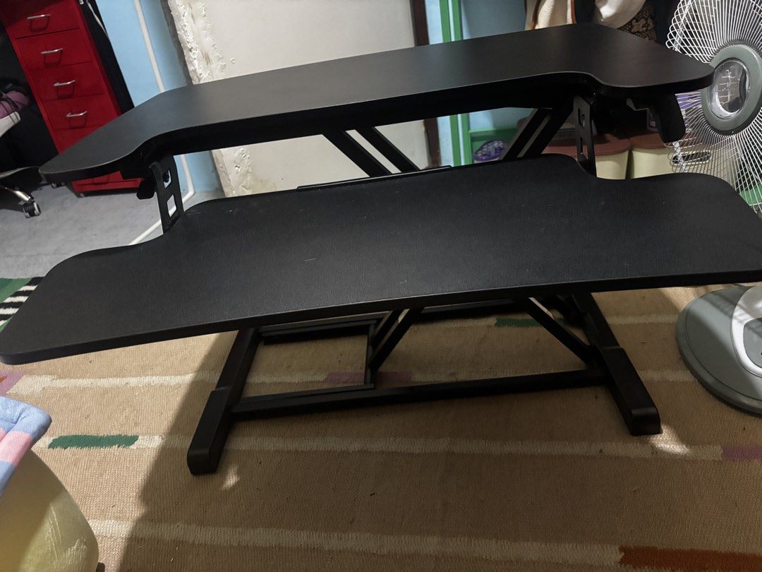 FlexiSpot M7S 28” Standing Desk Riser Height Adjustable Desk Converter with Spacious Keyboard Tray (Category: Desktops) located in Makati City. Submitted by brcrdo18 (Listing ID 1460685132, Image 3). Description: For sale: ￼FlexiSpot M7S 28” Standing Desk Riser Height Adjustable Desk Converter with Spacious Keyboard Tray Bought for ₱10,990 2 months ago This is also now sold out sa Flexispot store Sale price now: ₱ 7,000 (slightly negotiable) In g