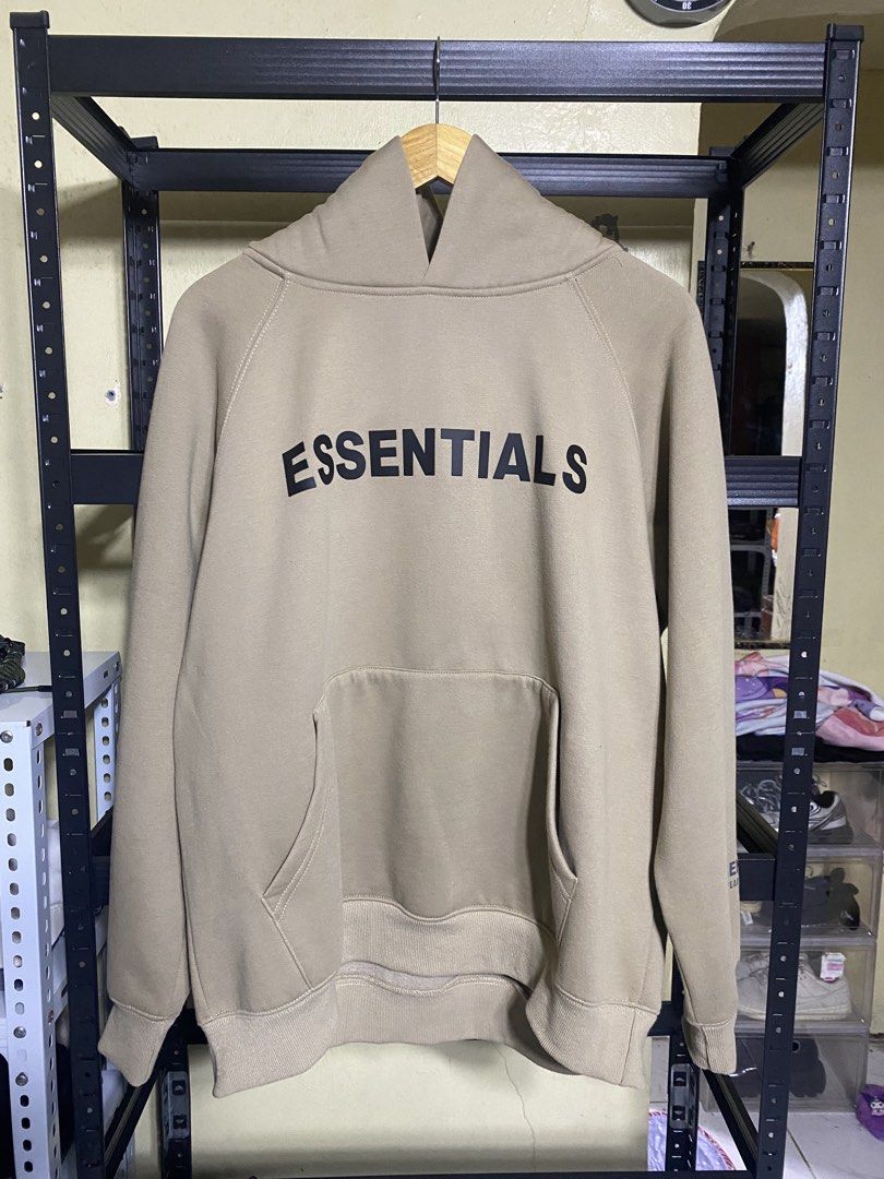 FOG ESSENTIALS (Category: Luxury Apparel) located in San Jose. Submitted by shady.archives (Listing ID 1460619248, Image 1). Description: FOG Essentials Size Large, very good to excellent Presentable Price: ₱1,300 only.