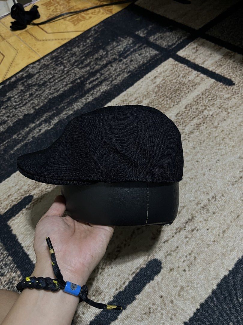 FOR SALE (Category: Caps & Hats) located in Bulacan. Submitted by sef19 (Listing ID 1460569034, Image 3). Description: KANGOL - size : large to xl condition : excellent price : ₱680 - location : bulacan mop : gcash / jnt pm 📩📩📩.