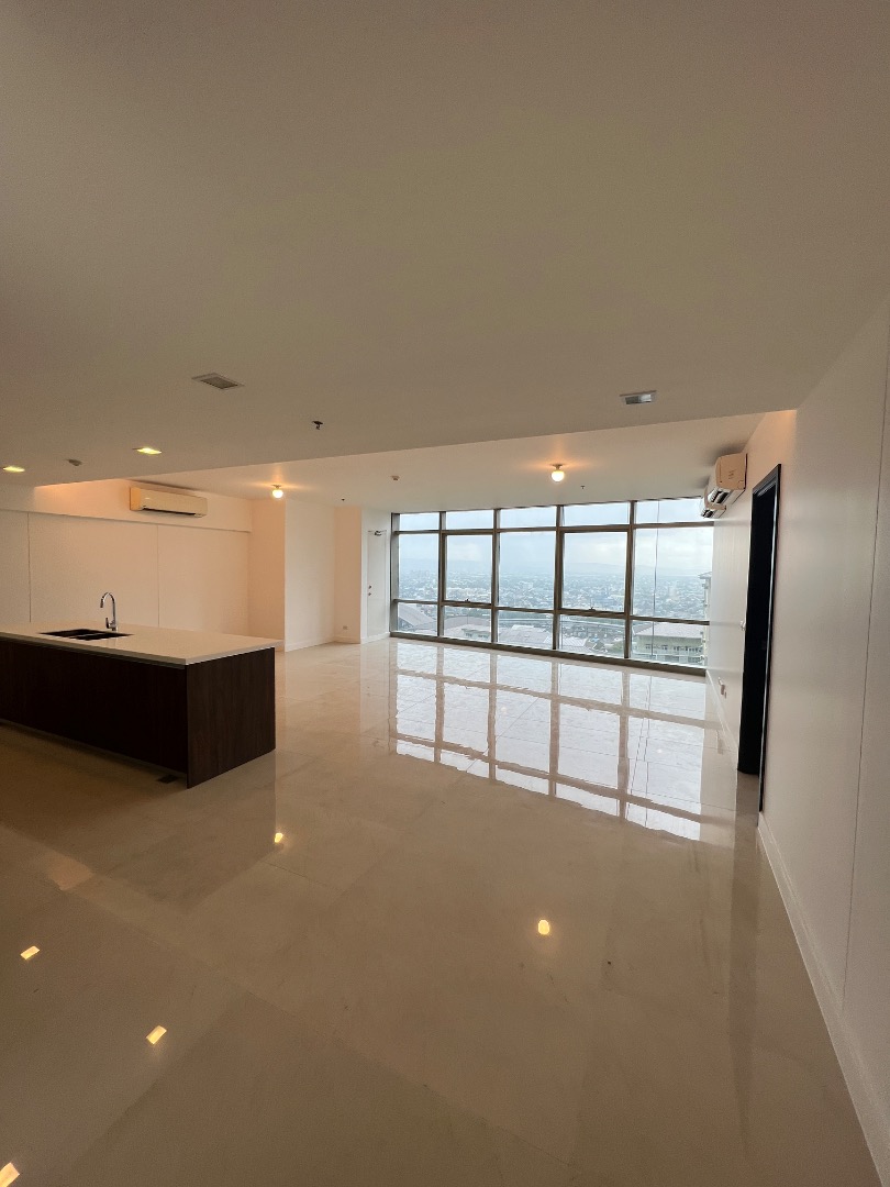 (Category: ) located in . Submitted by andre.realtor (Listing ID 1460651824, Image 1). Description: .
