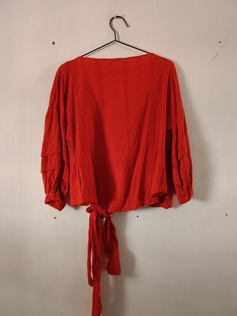 Forever 21 Red Eyelet Tie Front Cardigan (Category: Coats, Jackets and Outerwear) located in Manila. Submitted by shajanina.14 (Listing ID 1460527265, Image 3). Description: Forever 21 Preloved As good as new As per measuring tape, Bust- up to 46 inches Waist- up to 46 inches Length- 21 inches.