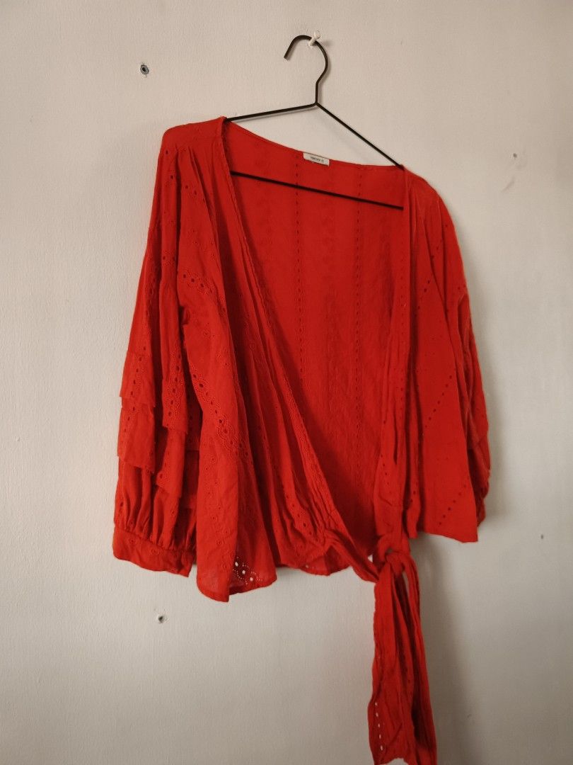 Forever 21 Red Eyelet Tie Front Cardigan (Category: Coats, Jackets and Outerwear) located in Manila. Submitted by shajanina.14 (Listing ID 1460527265, Image 2). Description: Forever 21 Preloved As good as new As per measuring tape, Bust- up to 46 inches Waist- up to 46 inches Length- 21 inches.