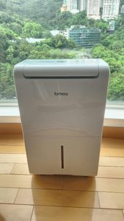 （分類：）位於 。 由 ellenok 提交（商品編號 1460626836，圖片 1）。簡介： 。