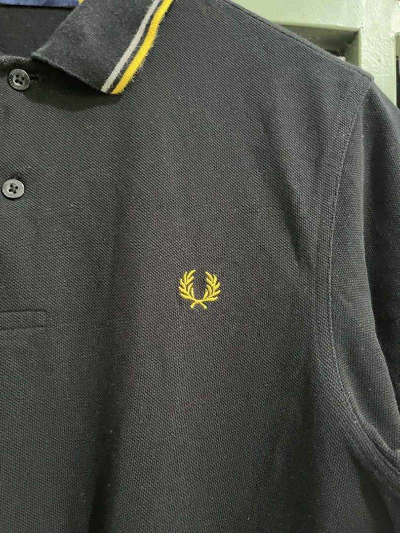 Fred Perry Polo (Category: Tshirts & Polo Shirts ) located in Abucay. Submitted by rambundang123- (Listing ID 1460641904, Image 3). Description: 20 x 28.