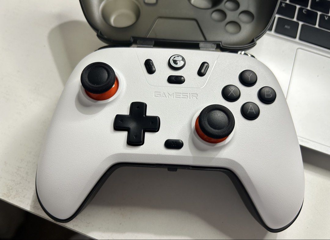 Gamesir T4 Lite Game Controller - Stellar White (Category: Controllers) located in Baguio. Submitted by 012goodsfun (Listing ID 1460706344, Image 1). Description: - Gamesir T4 Lite Controller - Color: Stellar White - Connectivity: Bluetooth - Condition: Works great - Includes: Original case - Ready for your next gaming session! - Dongle/Adaptor to pc included Negotiable.