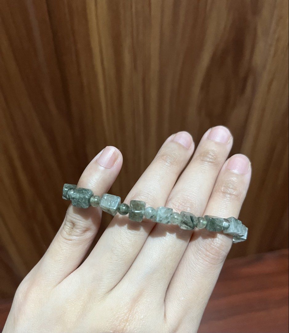 Green Rutilated Quartz! (Category: Bracelets) located in Quezon City. Submitted by coffeebeansforsale (Listing ID 1460618446, Image 2). Description: Never been used. Note that stones are just reminders of intentions and not the true source. Have fun!.