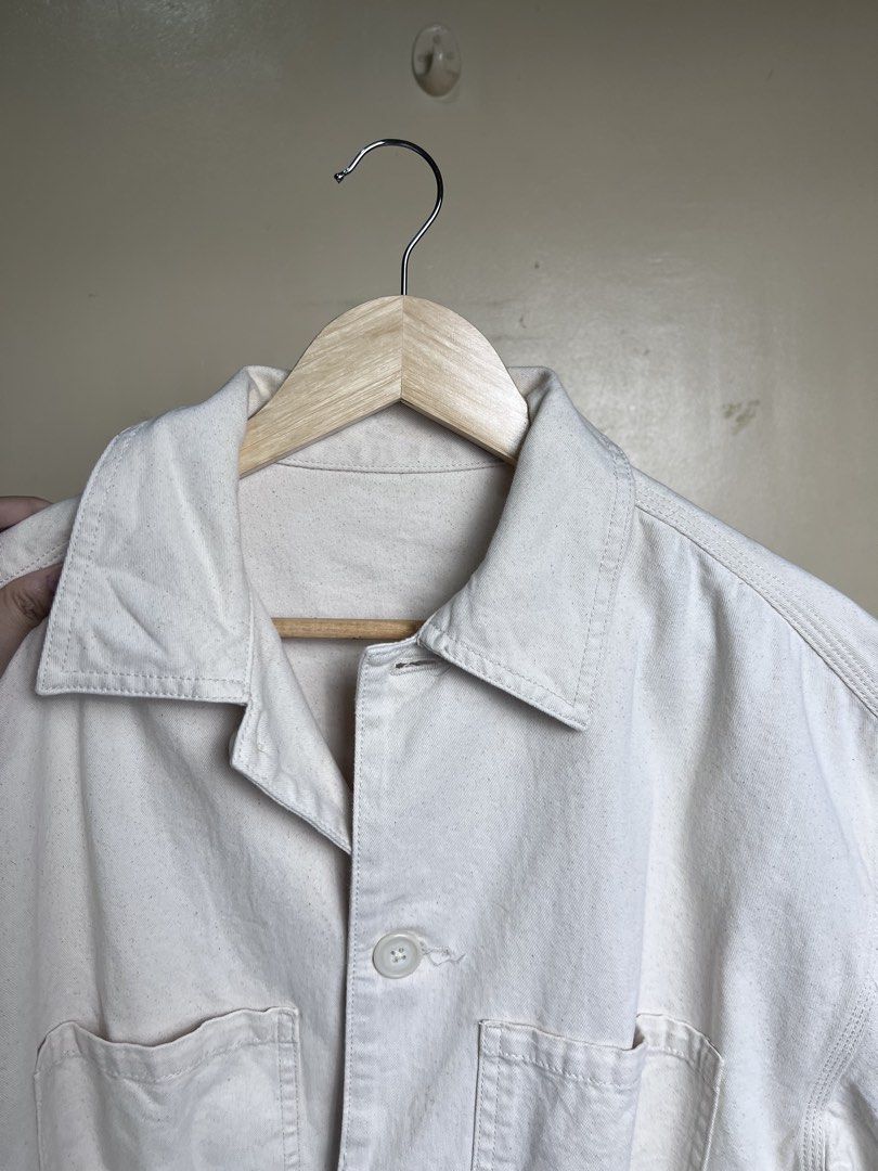GU Chef Overshirt Cream L (Category: Coats, Jackets and Outerwear) located in Cagayan de Oro. Submitted by brickachu (Listing ID 1460681760, Image 2). Description: GU Chef Overshirt Cream L. Tag says L, but fits pretty big. XL to XXL. condition is great. Heavyweight material. lots of structure. W: 24 L: 27 Sleeve Length: 11.75 buyer shoulders shipping fee. dimensions are in inches..
