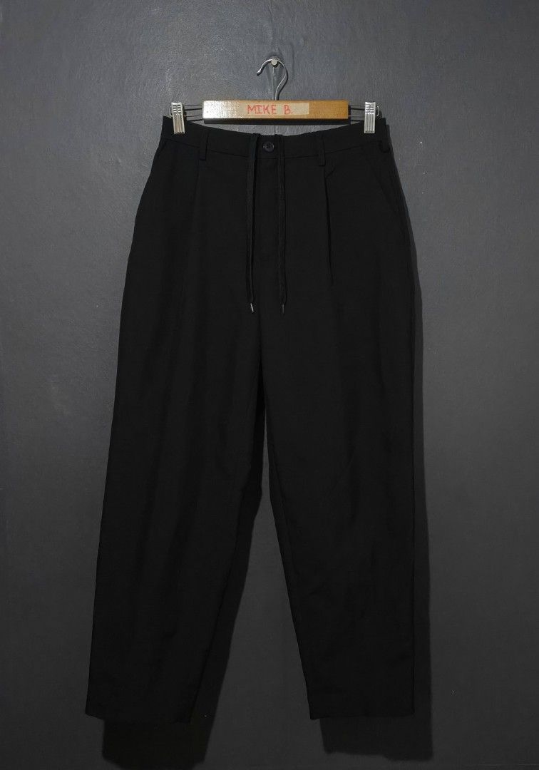 📍GU Dry Wide Easy Ankle Pants (Category: Trousers) located in Antipolo. Submitted by simplehans (Listing ID 1460627283, Image 2). Description: ‎📍GU Dry Wide Easy Ankle Pants ‎Size Small (Black) ‎Waist- 28 to 30 ‎Length- 36 ‎Leg Open- 7 ‎Excellent Condition As New ‎DIRECT MESSAGE IF INTERESTED.