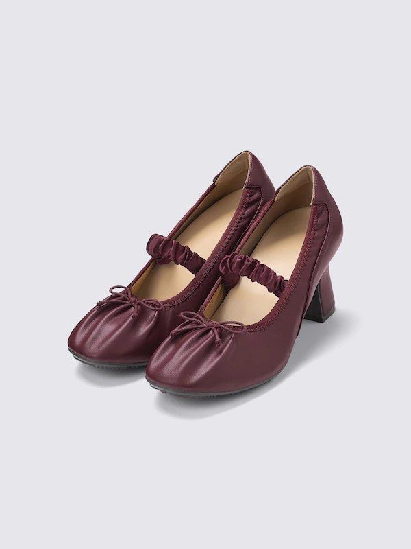 GU Japan Strap Ballet Pumps (Category: Heels) located in Imus. Submitted by camofproject.647 (Listing ID 1460550892, Image 3). Description: GU Japan Strap Ballet Pumps — CUT OFF OCT 06 ⭐️ • Full payment required. Ship out by OCT 09. • Pick-up at Imus City, Cavite. #GUJAPAN #GUJAPANPASABUY #GUPASABUY #JAPANPASABUY #UNIQLOJAPAN.