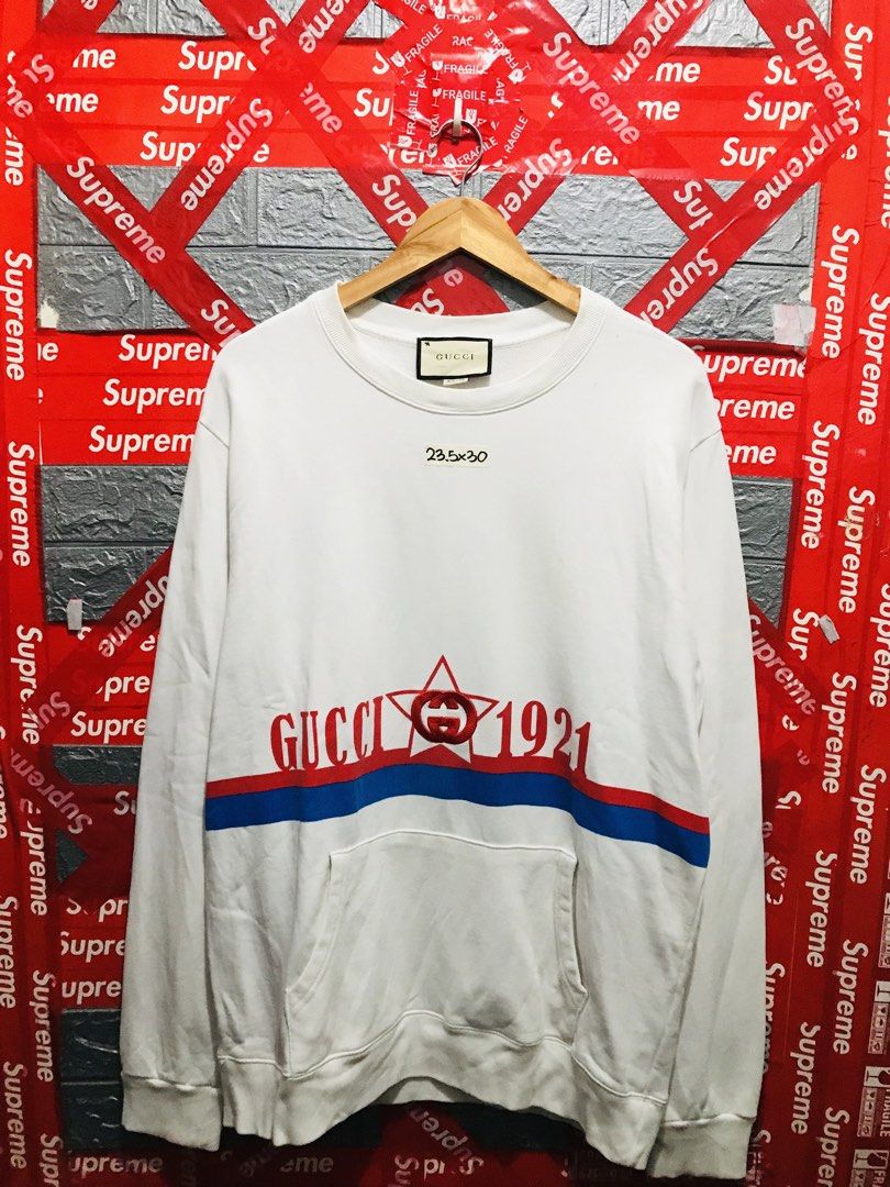 Gucci (Category: Luxury Apparel) located in Pozorrubio. Submitted by ghettogoods (Listing ID 1460710375, Image 1). Description: yellow stain.