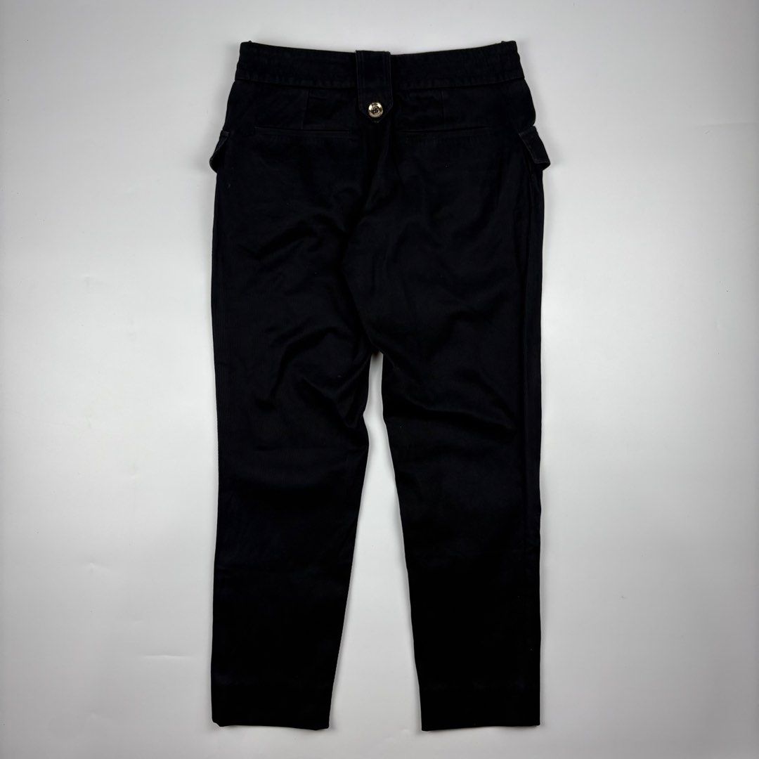 Gucci - Frida Giannini - Anchor Badge Pants (Category: Luxury Apparel) located in Bacolod City. Submitted by cast.archives (Listing ID 1460655308, Image 2). Description: Gucci - Frida Giannini - Anchor Badge Pants Waist: 28-29" Length: 33" Inseam: 24" Condition: Very good Flaw: Missing care tag.
