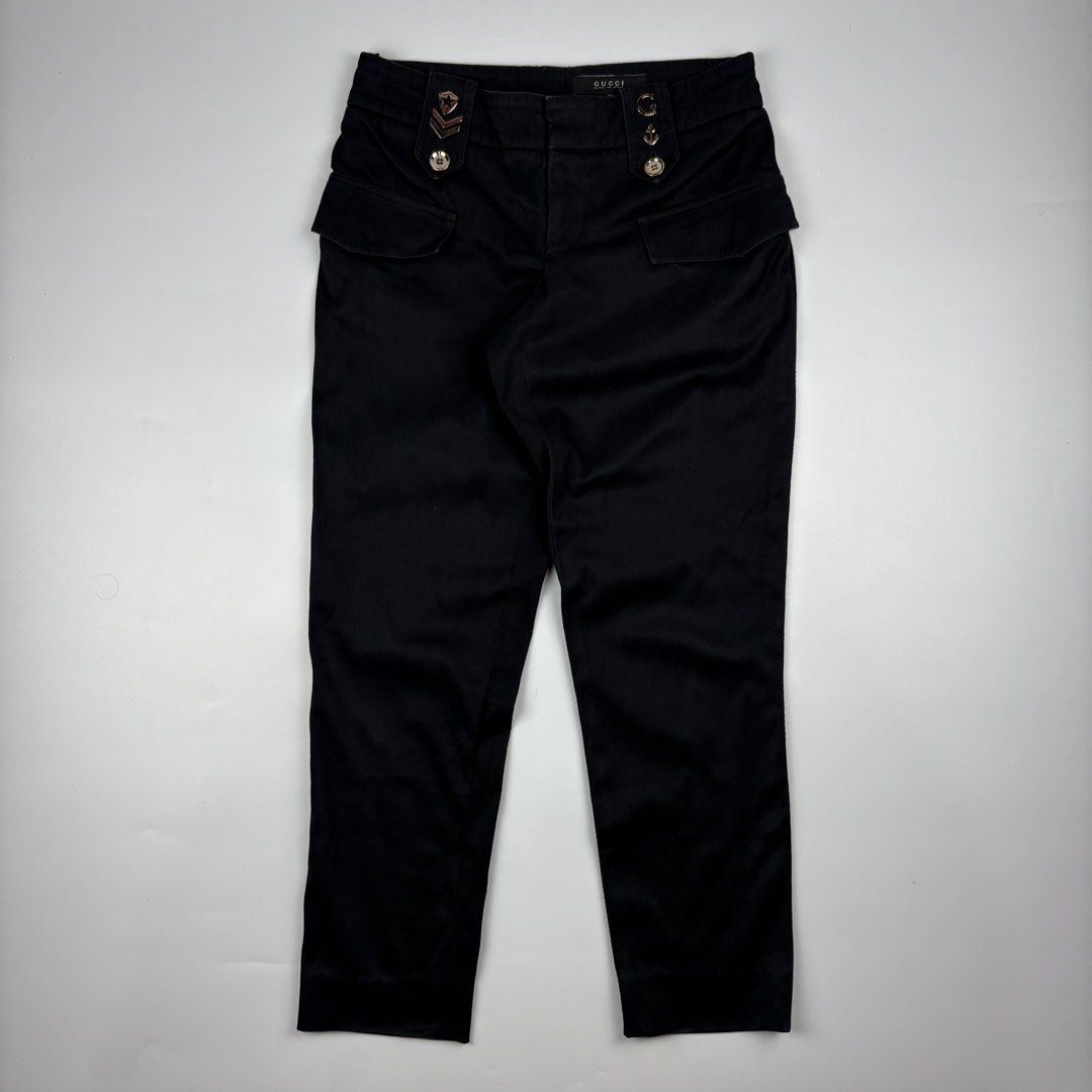 Gucci - Frida Giannini - Anchor Badge Pants (Category: Luxury Apparel) located in Bacolod City. Submitted by cast.archives (Listing ID 1460655308, Image 1). Description: Gucci - Frida Giannini - Anchor Badge Pants Waist: 28-29" Length: 33" Inseam: 24" Condition: Very good Flaw: Missing care tag.