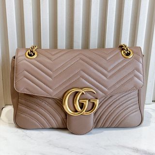 (Category: ) located in . Submitted by ohmylux_official (Listing ID 1460541634, Image 1). Description: .