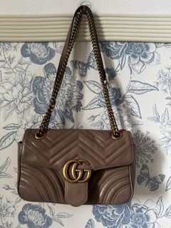 (Category: ) located in . Submitted by artsandbestofbags (Listing ID 1460515319, Image 1). Description: .